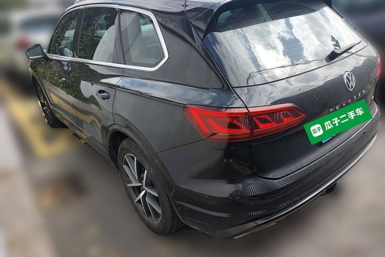 Used Volkswagen Touareg 2020 3.0 TSI Luxury Edition China VI Rear Left 45 Deg