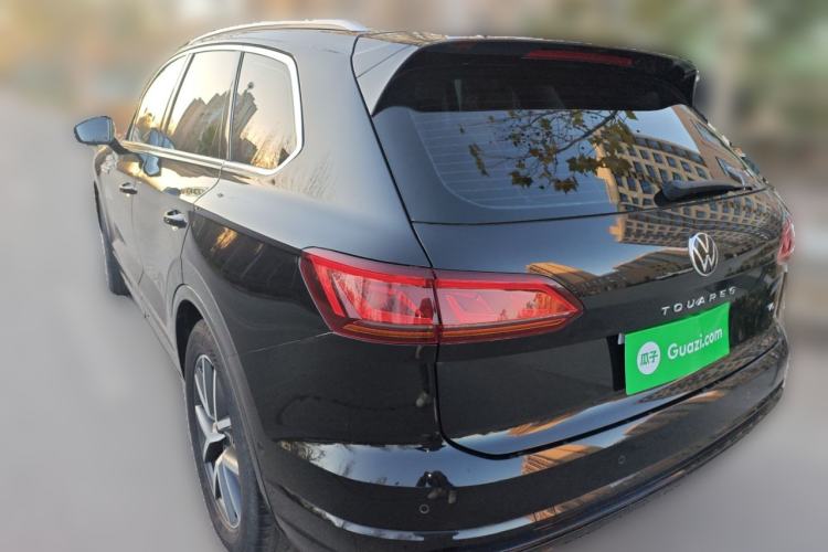 Used Volkswagen Touareg 2020 3.0 TSI Luxury Edition China VI Rear Left 45 Deg
