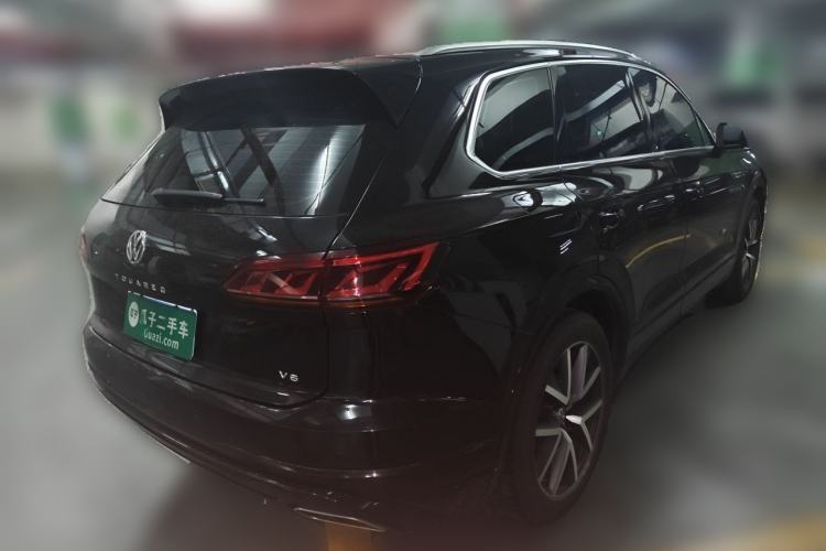 Used Volkswagen Touareg 2020 3.0 TSI Luxury Edition China VI Rear Right 45 Deg