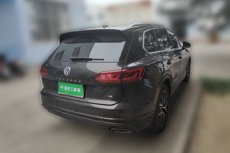 Used Volkswagen Touareg 2020 3.0 TSI Luxury Edition China VI Rear Right 45 Deg