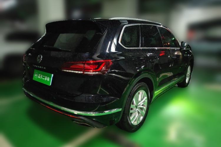 Used Volkswagen Touareg 2020 2.0 TSI RuiShang Edition China VI Standard Rear Right 45 Deg