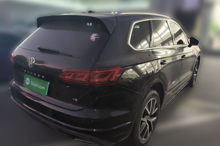 Used Volkswagen Touareg 2020 3.0 TSI Luxury Edition China VI Rear Right 45 Deg