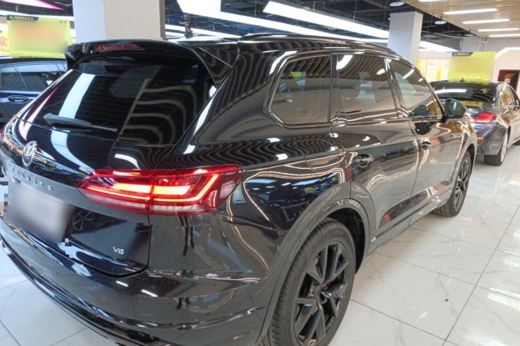 Used Volkswagen Touareg 2020 3.0 TSI Luxury Edition China VI Rear Right 45 Deg