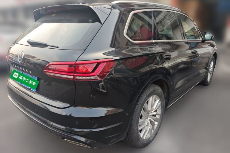 Used Volkswagen Touareg 2020 2.0 TSI RuiShang Edition China VI Standard Rear Right 45 Deg