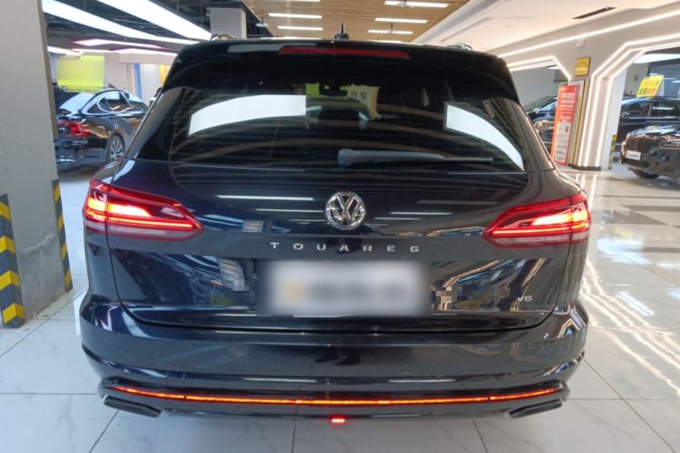 Used Volkswagen Touareg 2020 3.0 TSI Luxury Edition China VI Rear
