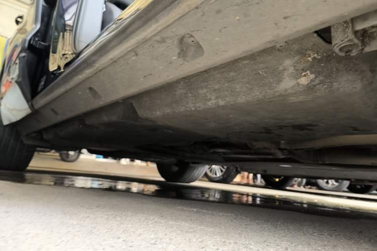Used Volkswagen Touareg 2020 3.0 TSI Luxury Edition China VI Right Side Sill