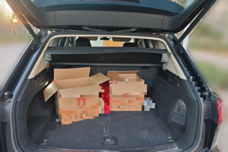 Used Volkswagen Touareg 2020 3.0 TSI Luxury Edition China VI Trunk