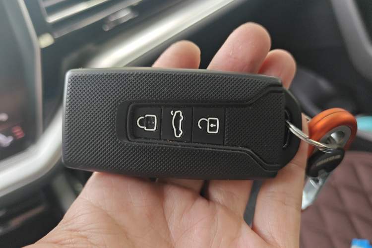 Used Volkswagen Touareg 2020 2.0 TSI RuiShang Edition China VI Standard Vehicle Key
