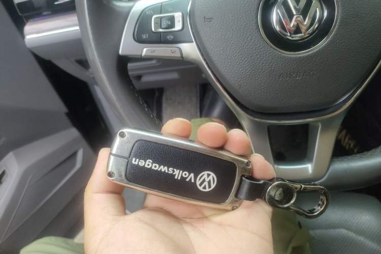 Used Volkswagen Touareg 2020 2.0 TSI RuiShang Edition China VI Standard Vehicle Key