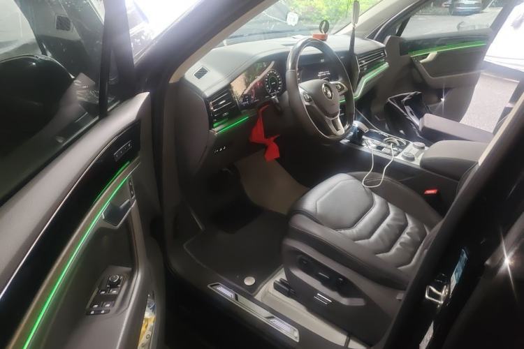 Used Volkswagen Touareg 2020 3.0 TSI Luxury Edition China VI Driver Seat