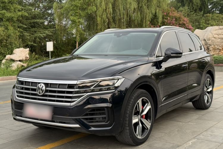 Used Volkswagen Touareg 2020 3.0 TSI Luxury Edition China VI Exterior 5