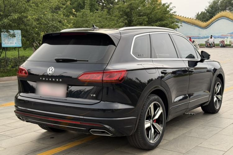 Used Volkswagen Touareg 2020 3.0 TSI Luxury Edition China VI Exterior 9
