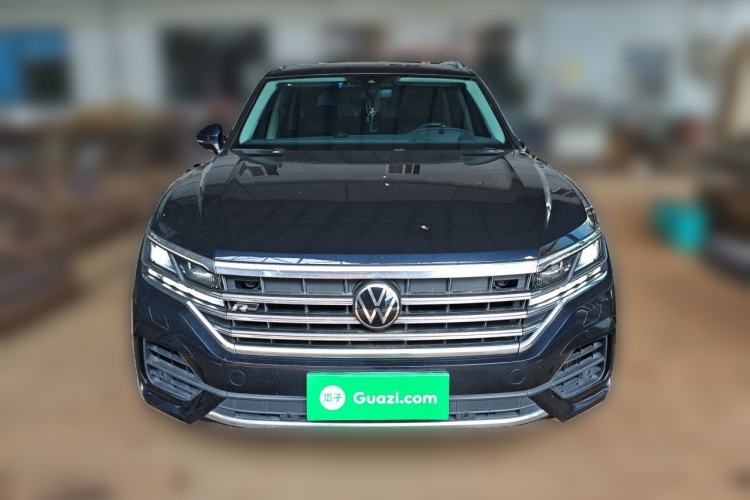 Used Volkswagen Touareg 2020 3.0 TSI Luxury Edition China VI Front