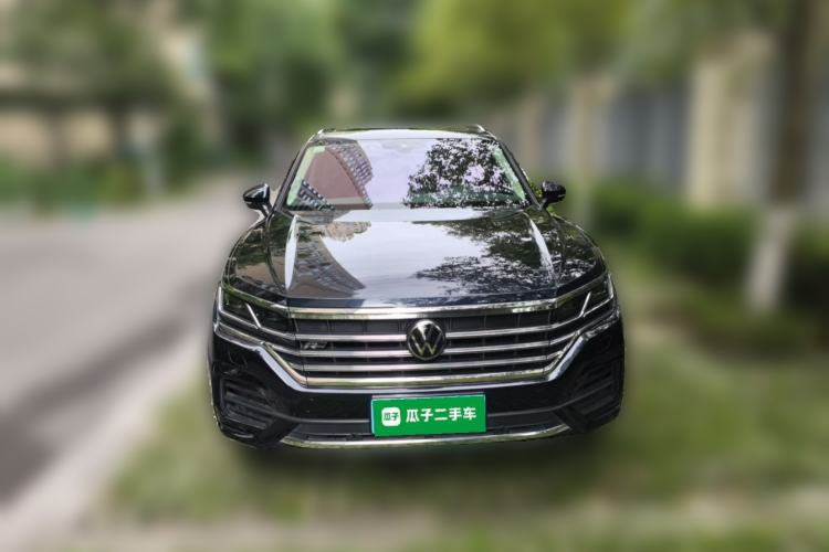 Used Volkswagen Touareg 2020 3.0 TSI Luxury Edition China VI Front
