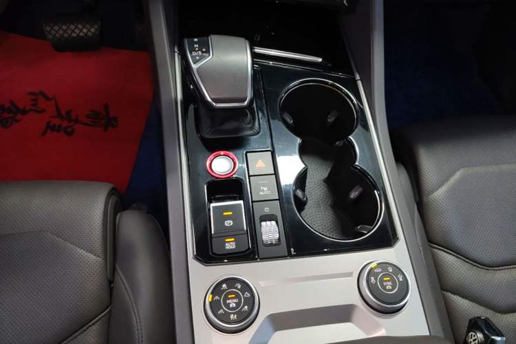 Used Volkswagen Touareg 2020 3.0 TSI Luxury Edition China VI Gear Lever