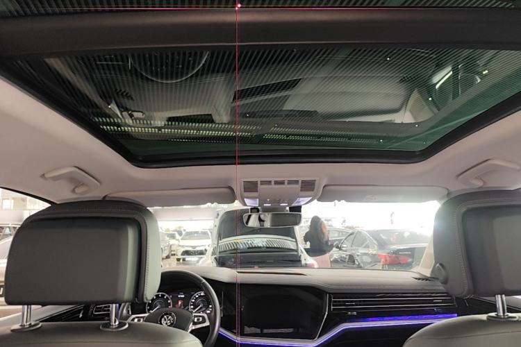 Used Volkswagen Touareg 2020 2.0 TSI RuiShang Edition China VI Standard Headliner