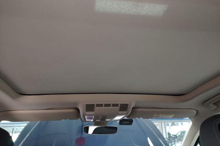 Used Volkswagen Touareg 2020 3.0 TSI Luxury Edition China VI Headliner