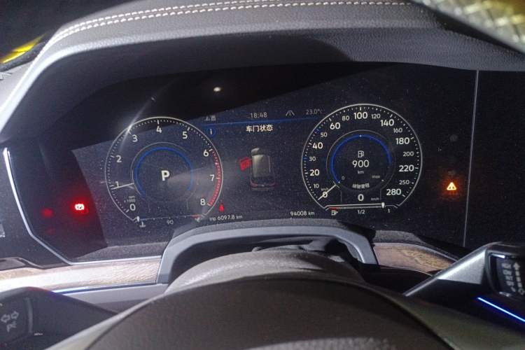 Used Volkswagen Touareg 2020 2.0 TSI RuiShang Edition China VI Standard Instrument Cluster
