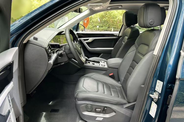Used Volkswagen Touareg 2020 2.0 TSI RuiShang Edition China VI Standard Left Front Seat