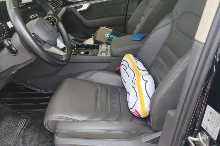 Used Volkswagen Touareg 2020 2.0 TSI RuiShang Edition China VI Standard Left Front Seat