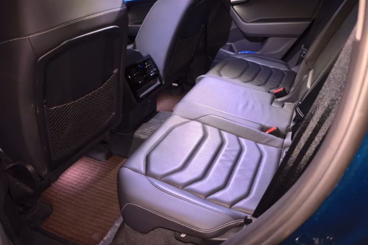 Used Volkswagen Touareg 2020 2.0 TSI RuiShang Edition China VI Standard Left Rear Seat