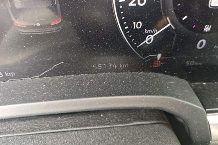 Used Volkswagen Touareg 2020 2.0 TSI RuiShang Edition China VI Standard Odometer Close Up