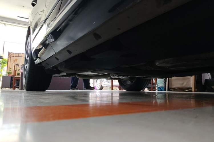 Used Volkswagen Touareg 2020 3.0 TSI Luxury Edition China VI Right Side Sill