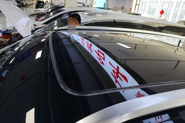 Used Volkswagen Touareg 2020 3.0 TSI Luxury Edition China VI Roof