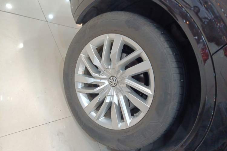 Used Volkswagen Touareg 2020 2.0 TSI RuiShang Edition China VI Standard Exterior 5
