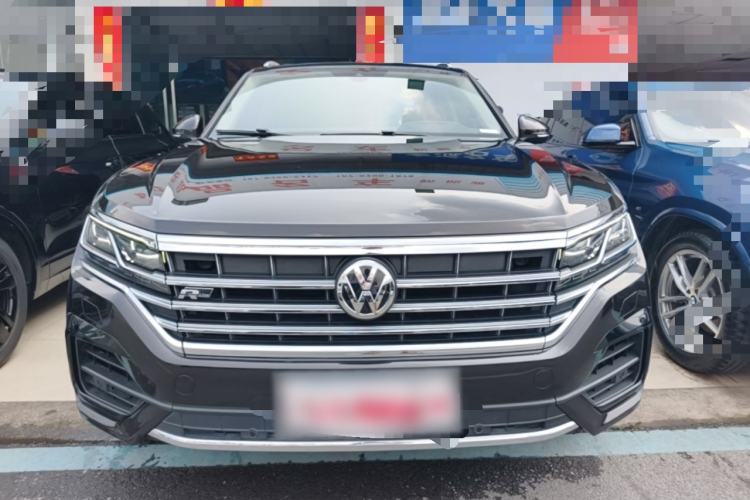 Used Volkswagen Touareg 2020 3.0 TSI Luxury Edition China VI Front