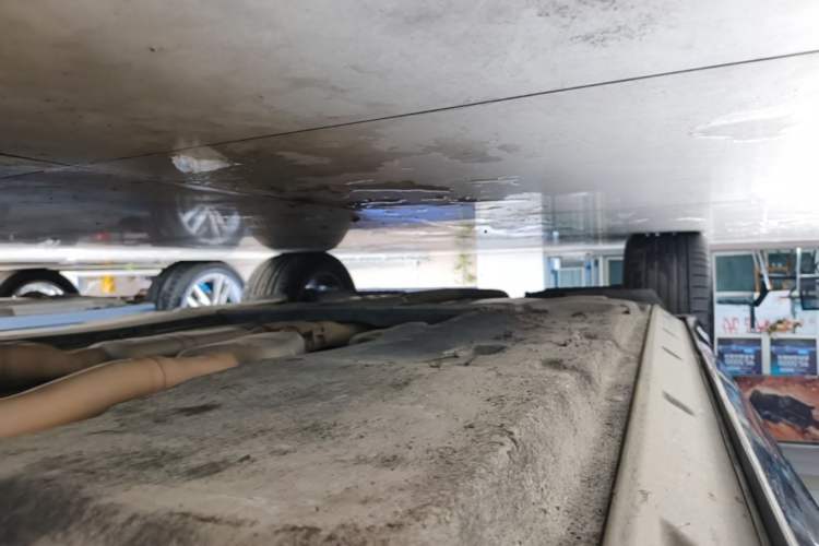 Used Volkswagen Touareg 2020 3.0 TSI Luxury Edition China VI Right Side Sill