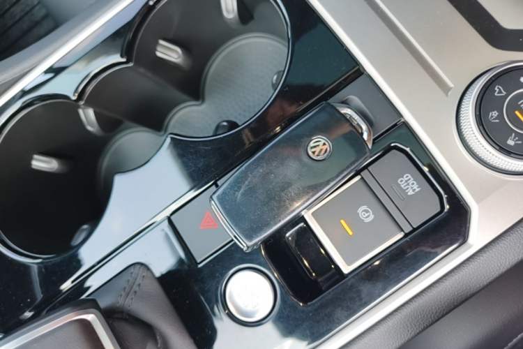 Used Volkswagen Touareg 2020 3.0 TSI Luxury Edition China VI Vehicle Key