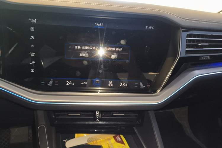 Used Volkswagen Touareg 2020 3.0 TSI Luxury Edition China VI Audio And AC Panel