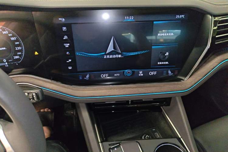Used Volkswagen Touareg 2020 3.0 TSI Luxury Edition China VI Audio And AC Panel
