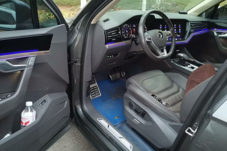 Used Volkswagen Touareg 2020 2.0 TSI RuiShang Edition China VI Standard Driver Seat