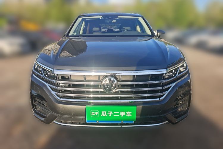 Used Volkswagen Touareg 2020 3.0 TSI Luxury Edition China VI Front