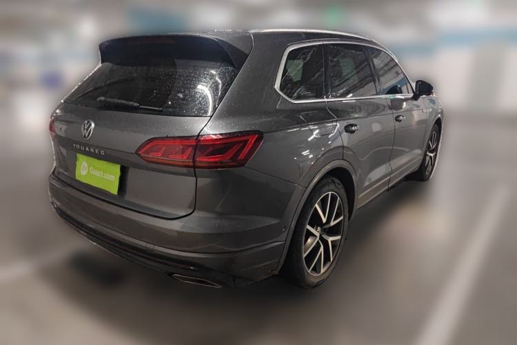 Used Volkswagen Touareg 2020 3.0 TSI Luxury Edition China VI Rear Right 45 Deg