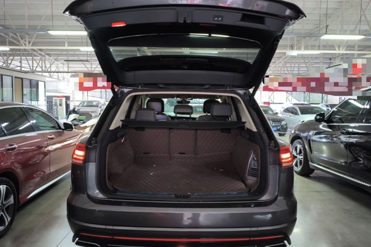 Used Volkswagen Touareg 2020 2.0 TSI RuiShang Edition China VI Standard Trunk