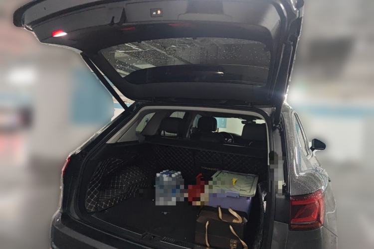 Used Volkswagen Touareg 2020 3.0 TSI Luxury Edition China VI Trunk