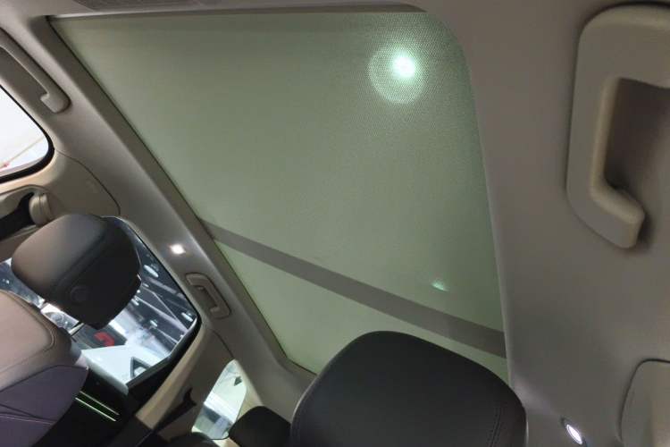 Used Volkswagen Touareg 2020 3.0 TSI Luxury Edition China VI Headliner
