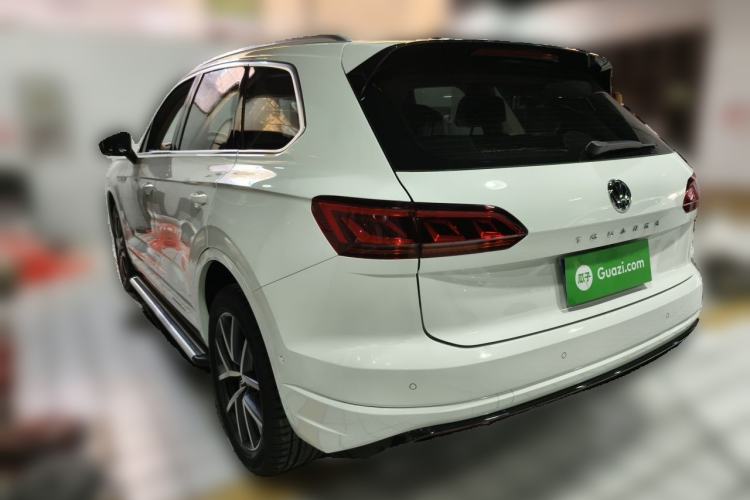 Used Volkswagen Touareg 2020 3.0 TSI Luxury Edition China VI Rear Left 45 Deg