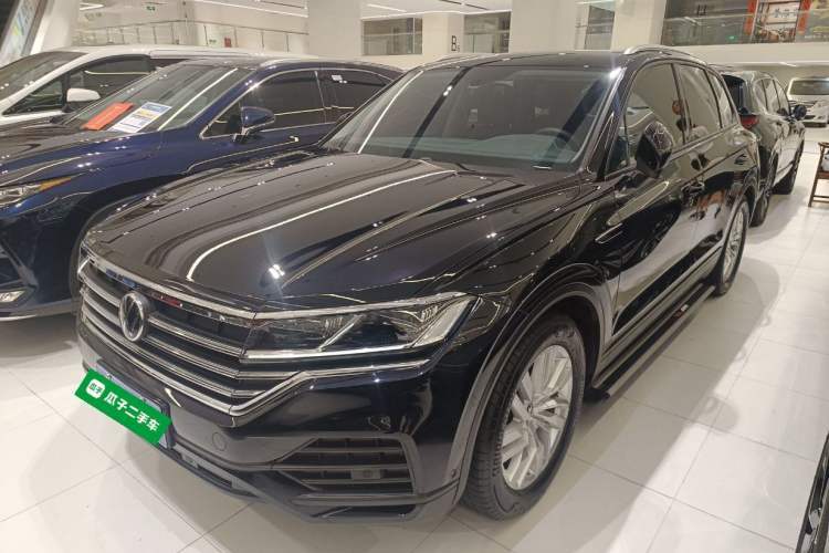 Used Volkswagen Touareg 2021 2.0 TSI Flagship Special Edition Guazi used car, China used car export, Used car for sale, Used  cars, Cheapest cars for sale
