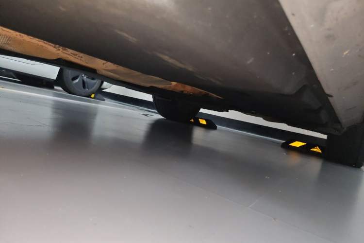 Used Volkswagen Touareg 2021 2.0 TSI Ruiyi Edition Chassis Front Left