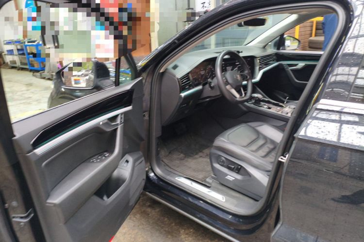 Used Volkswagen Touareg 2021 2.0 TSI RuiShang Edition Driver Seat