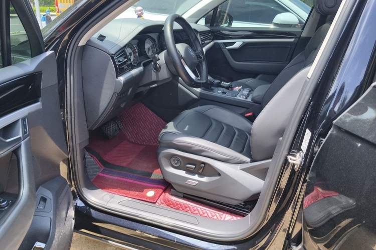 Used Volkswagen Touareg 2021 2.0 TSI RuiShang Edition Driver Seat