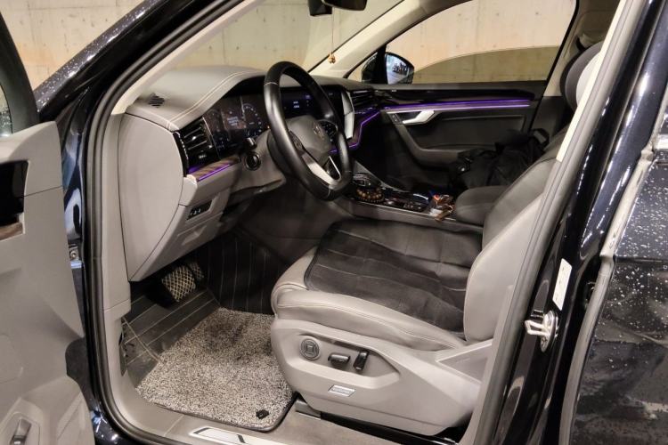 Used Volkswagen Touareg 2021 2.0 TSI RuiShang Edition Driver Seat