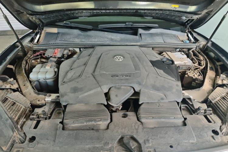 Used Volkswagen Touareg 2021 3.0 TSI Prestige Edition Classic Sport Package Engine Bay