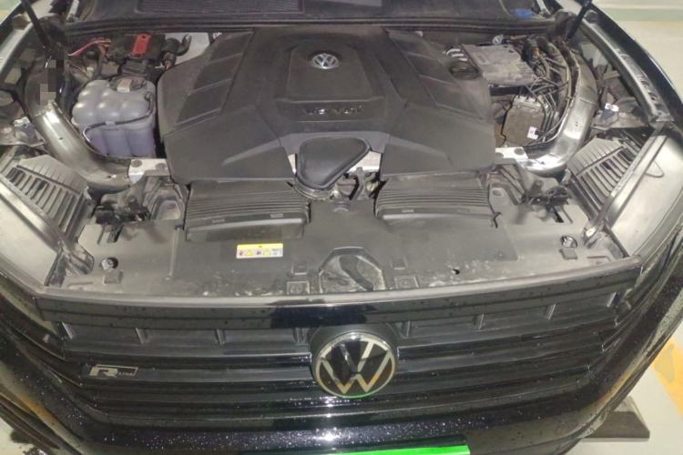 Used Volkswagen Touareg 2021 3.0 TSI Prestige Edition Classic Sport Package Engine Bay