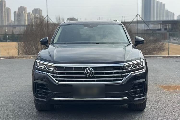 Used Volkswagen Touareg 2021 3.0 TSI Prestige Edition Classic Sport Package Exterior 1