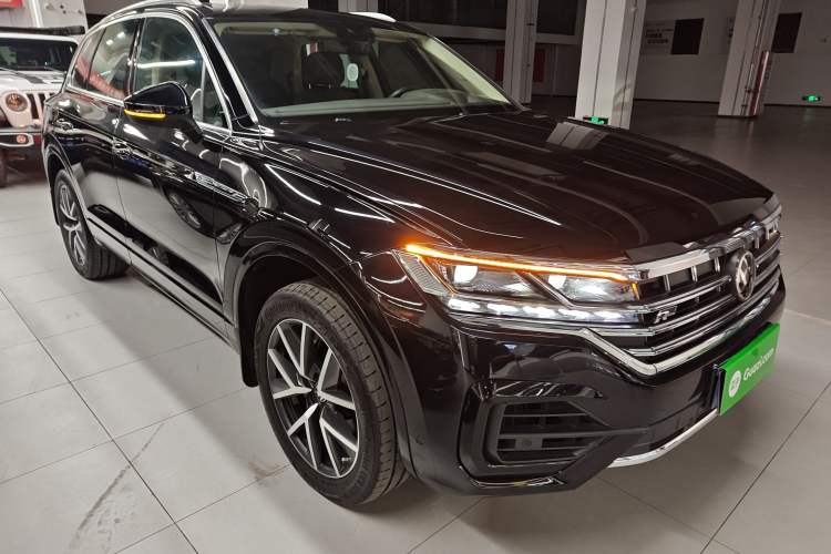 Used Volkswagen Touareg 2021 3.0 TSI Prestige Edition Classic Sport Package Exterior 1